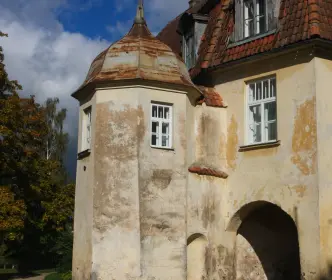Jaunpilis