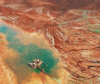 Menčių klinčių karjeras