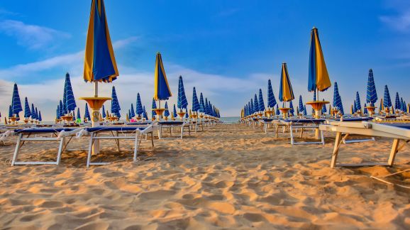 5 ir 6 diena - shutterstock 2383633769