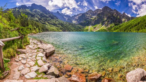 2 diena - shutterstock 406697641