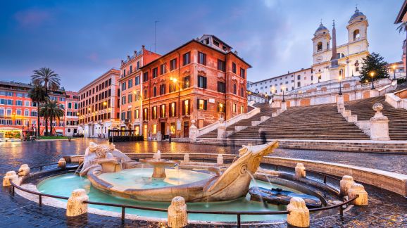 6 diena - shutterstock 2286962093