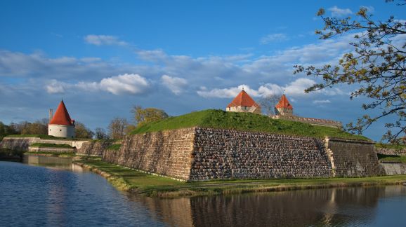 1 diena - shutterstock 2635797373