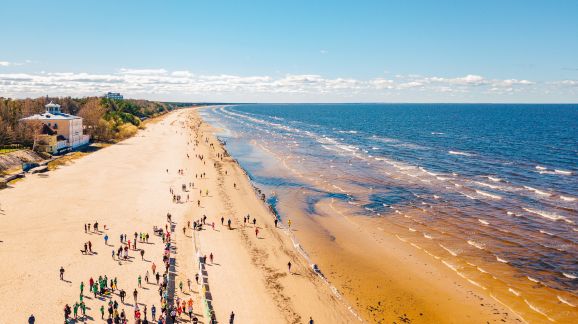  - shutterstock 1075116164 (1)