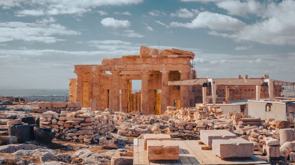 5 diena - shutterstock 2600169439