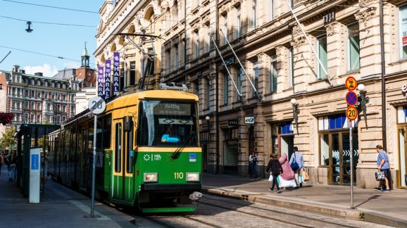 2 diena - shutterstock 2632632365