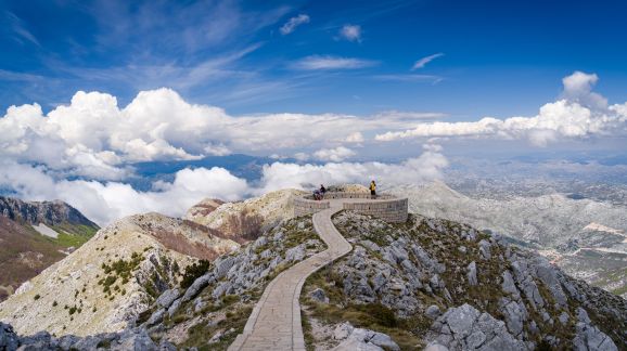 4 diena - shutterstock 2358789501