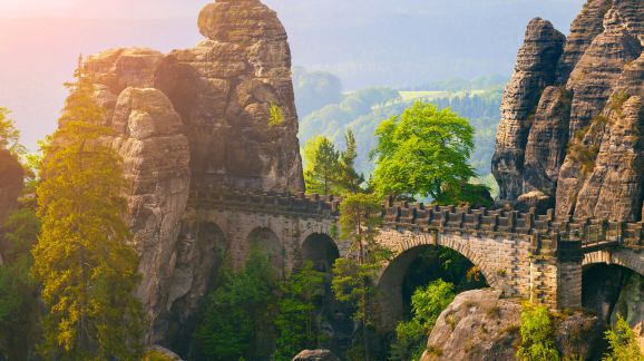 2 diena - shutterstock 493016431