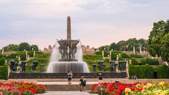 4 diena - shutterstock 2664169967