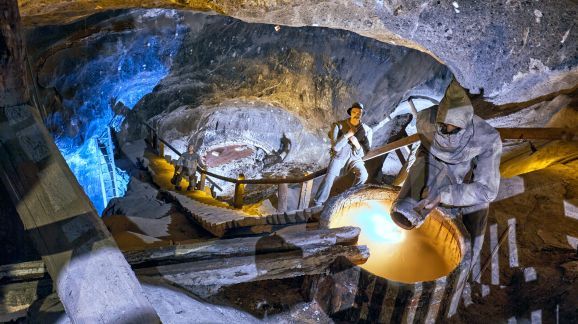 2 diena - shutterstock 2161831579