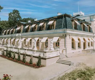 Žagatrės dvaras
